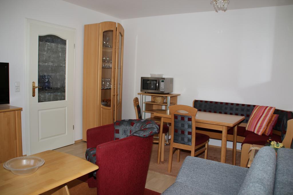 2 Zimmer Kursuite Bad Fuessing Bagian luar foto